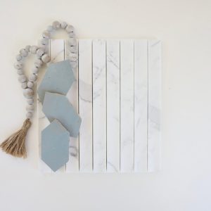 Hollow Calacatta Gold w/ Mist Zellige Pickets