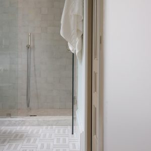 1x6 Chalk & Silk Floor